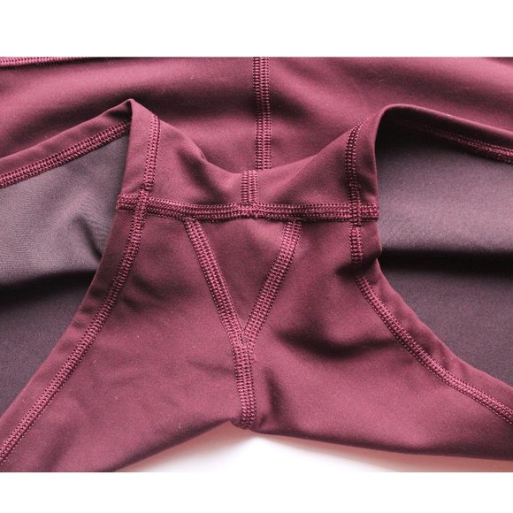 Lululemon In Movement Short Everlux 2" / Size 8 / Dark Adobe - Picture 5 of 7